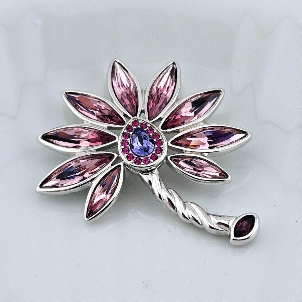 Swarovski Crystal Flower Silver Tone Brooch Pin